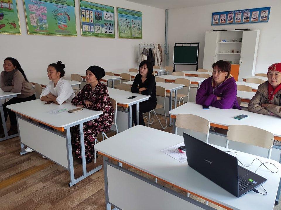 «Жетісу облысы білім басқармасының Ескелді ауданы бойынша білім бөлімі» мемлекеттік мекемесінің «С.Сейфуллин атындағы орта мектебі мектепке дейінгі шағын-орталығымен» коммуналдық мемлекеттік мекемесінде Тақырыбы: «Мейрімді болсаң, мейрімділік көресің