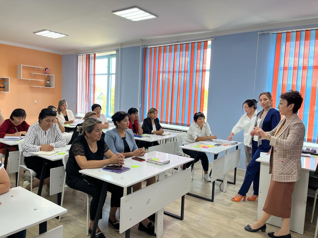 2023-2024 оқу жылының тәрбие процесін ұйымдастыру ерекшеліктері талқыланды.